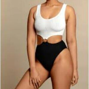 Hunza G Pretty Woman One Piece Swimsuit